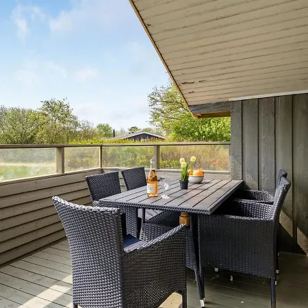 Holiday home Arona - 1-5km From The Sea In Western Jutland By Interhome