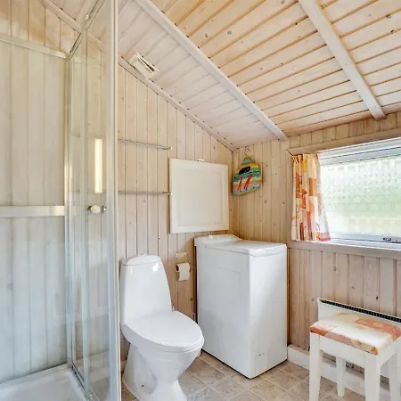 Holiday home Arona - 1-5km From The Sea In Western Jutland By Interhome