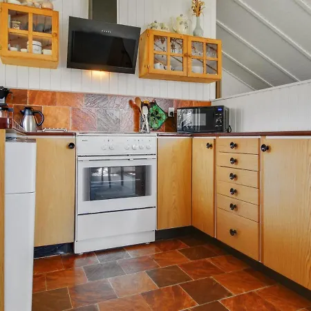 Holiday home Arona - 1-5km From The Sea In Western Jutland By Interhome *